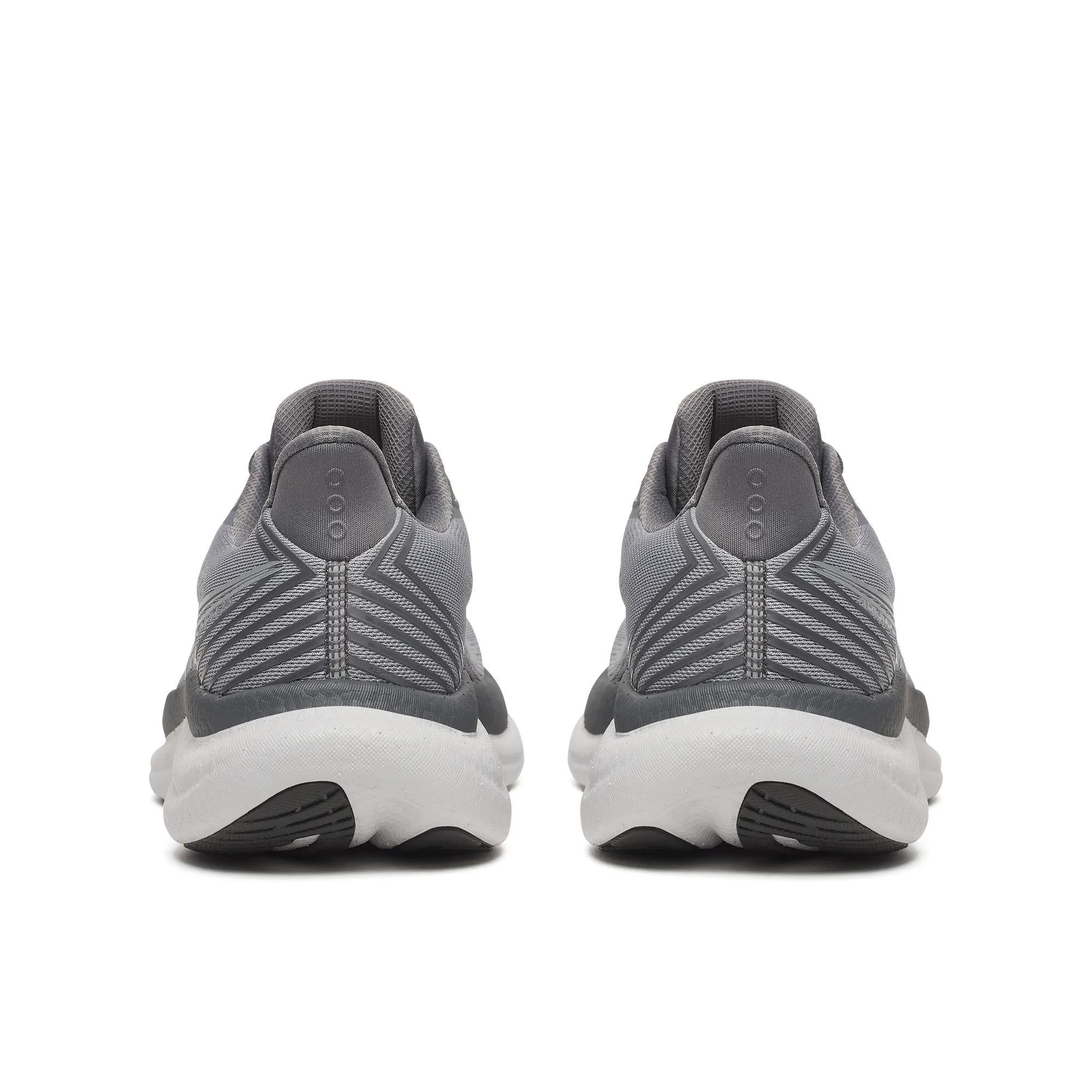 Saucony Men's Triumph 23 Flint | Carbon