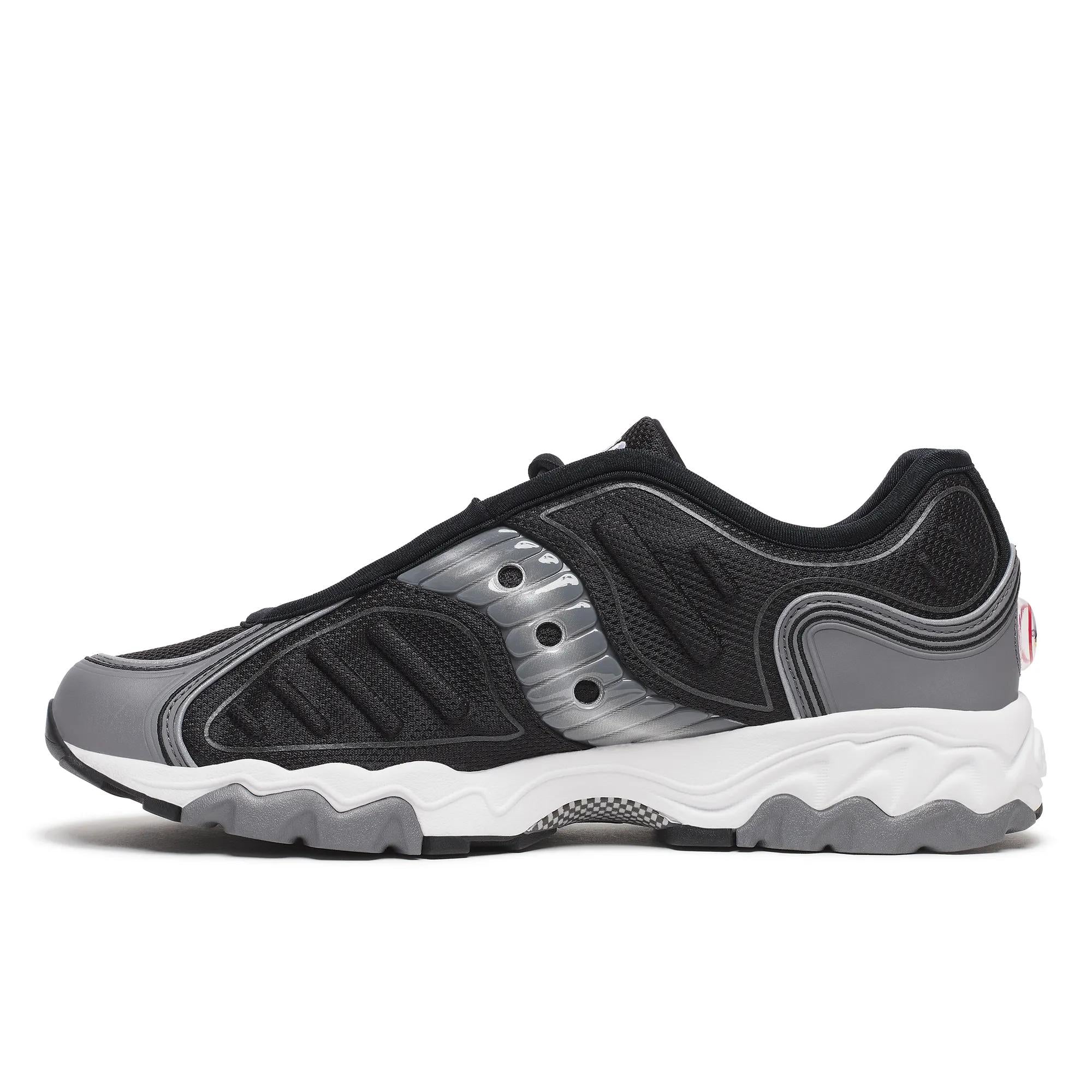 Saucony Matrix Black | White | Metallic