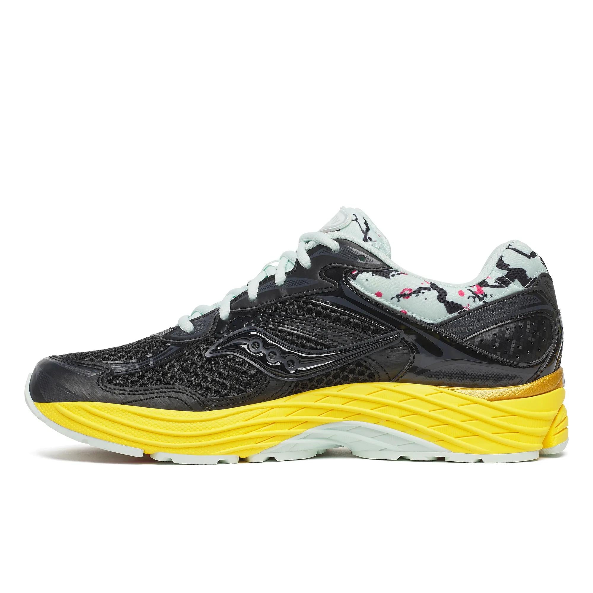 Saucony Tokyo Progrid Omni 9 Black | Fleur