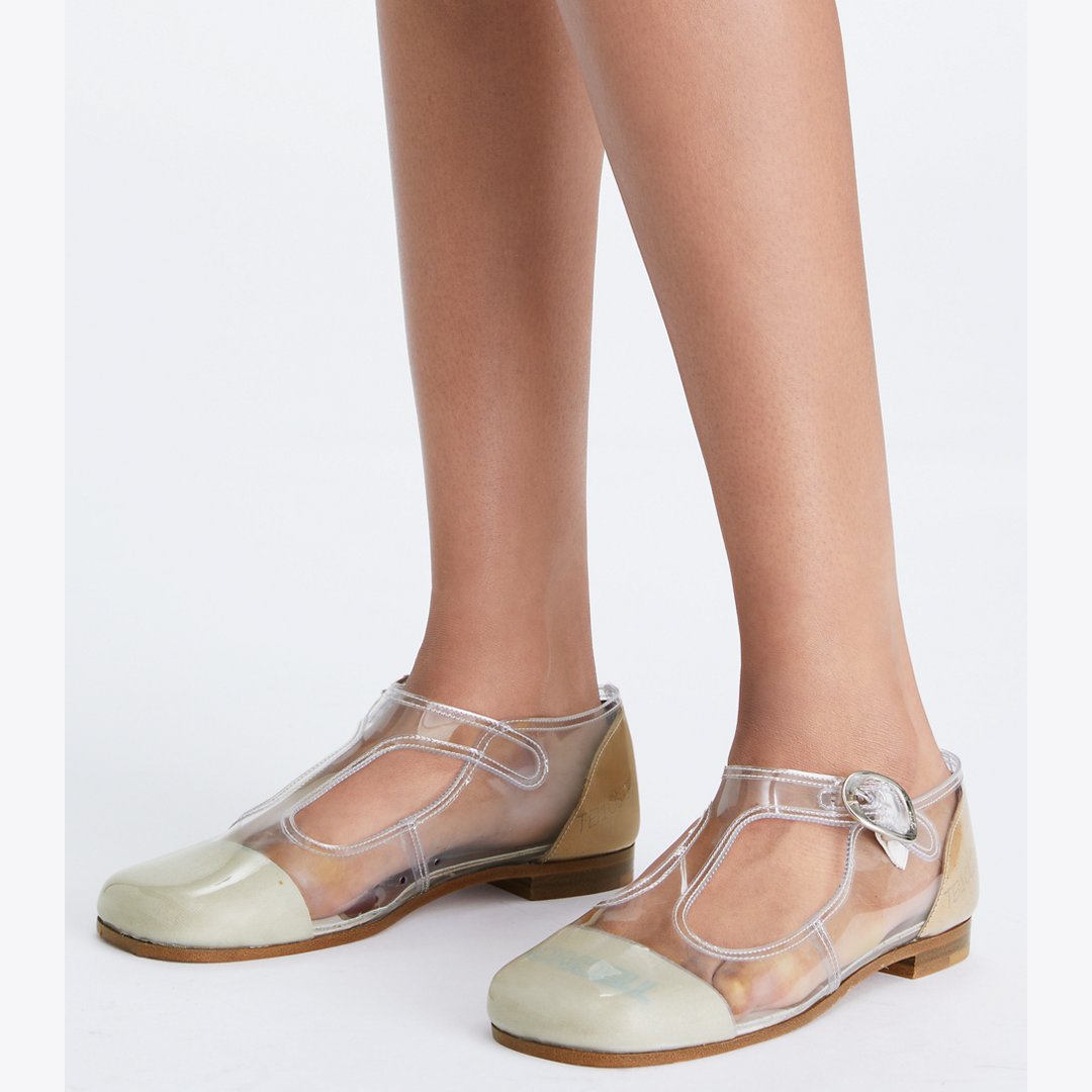 Tory Burch Violet T-Strap CLEAR