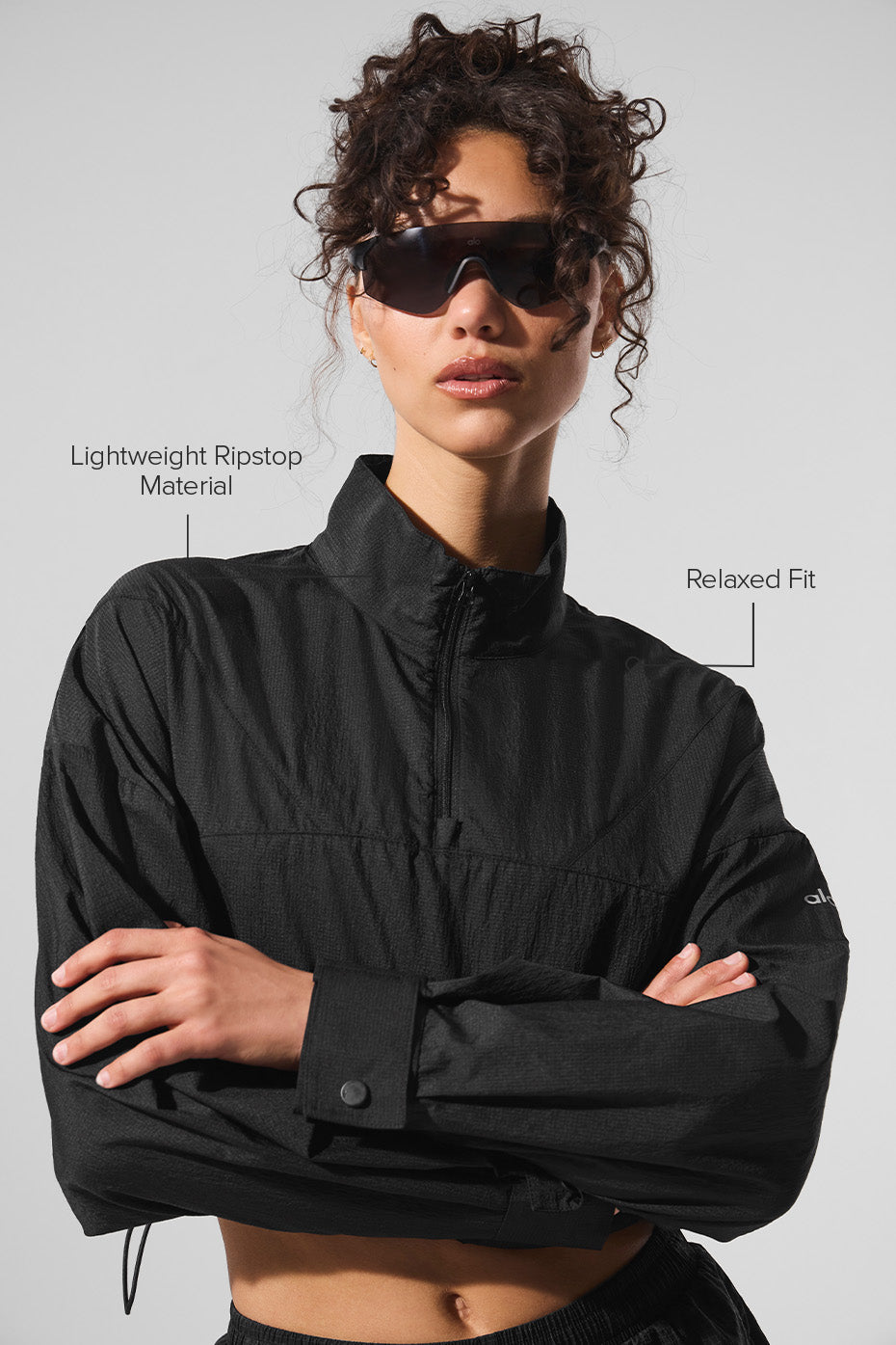 Alo Yoga Women'S Cropped 1/4 Zip Aerial Pullover