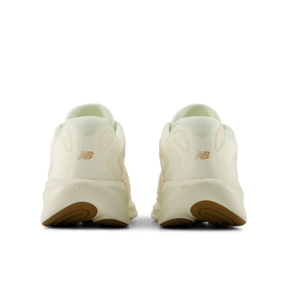 New Balance Fresh Foam 680v9 Beige