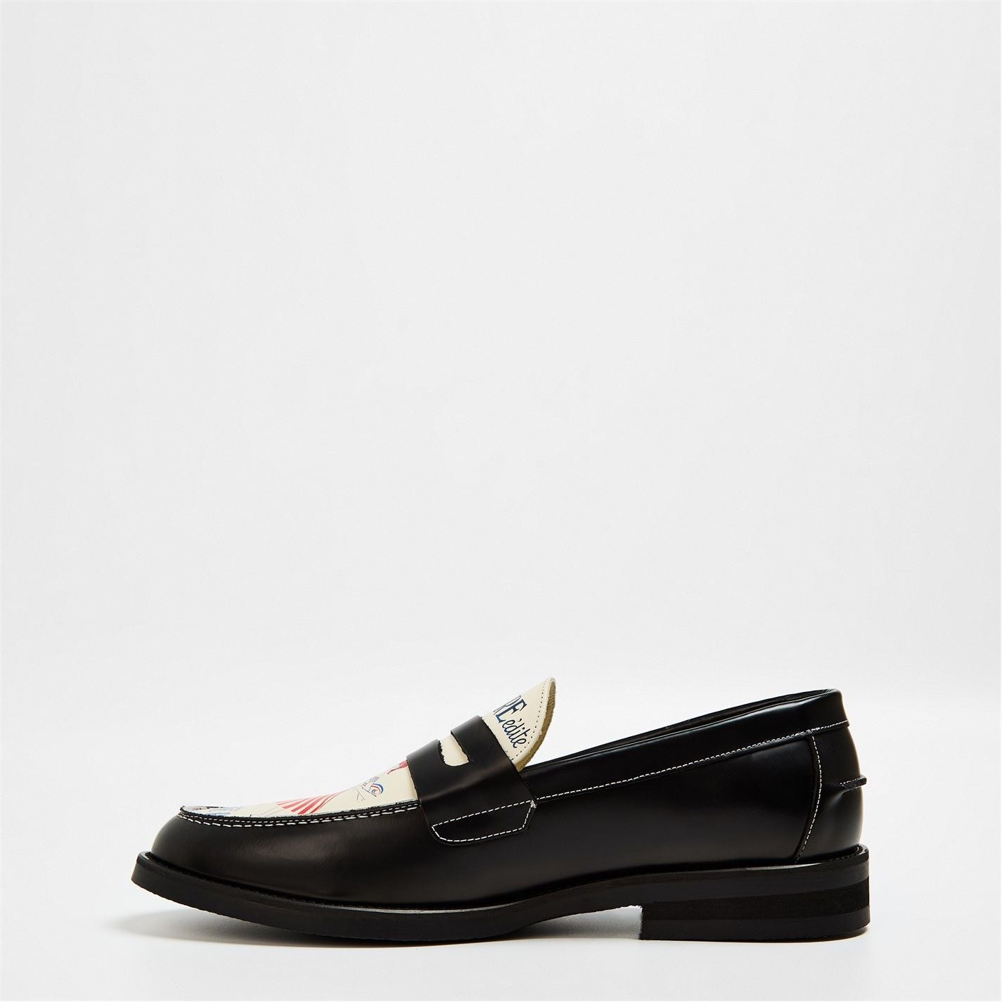  Wilde La Grande Paix Penny Loafers Black