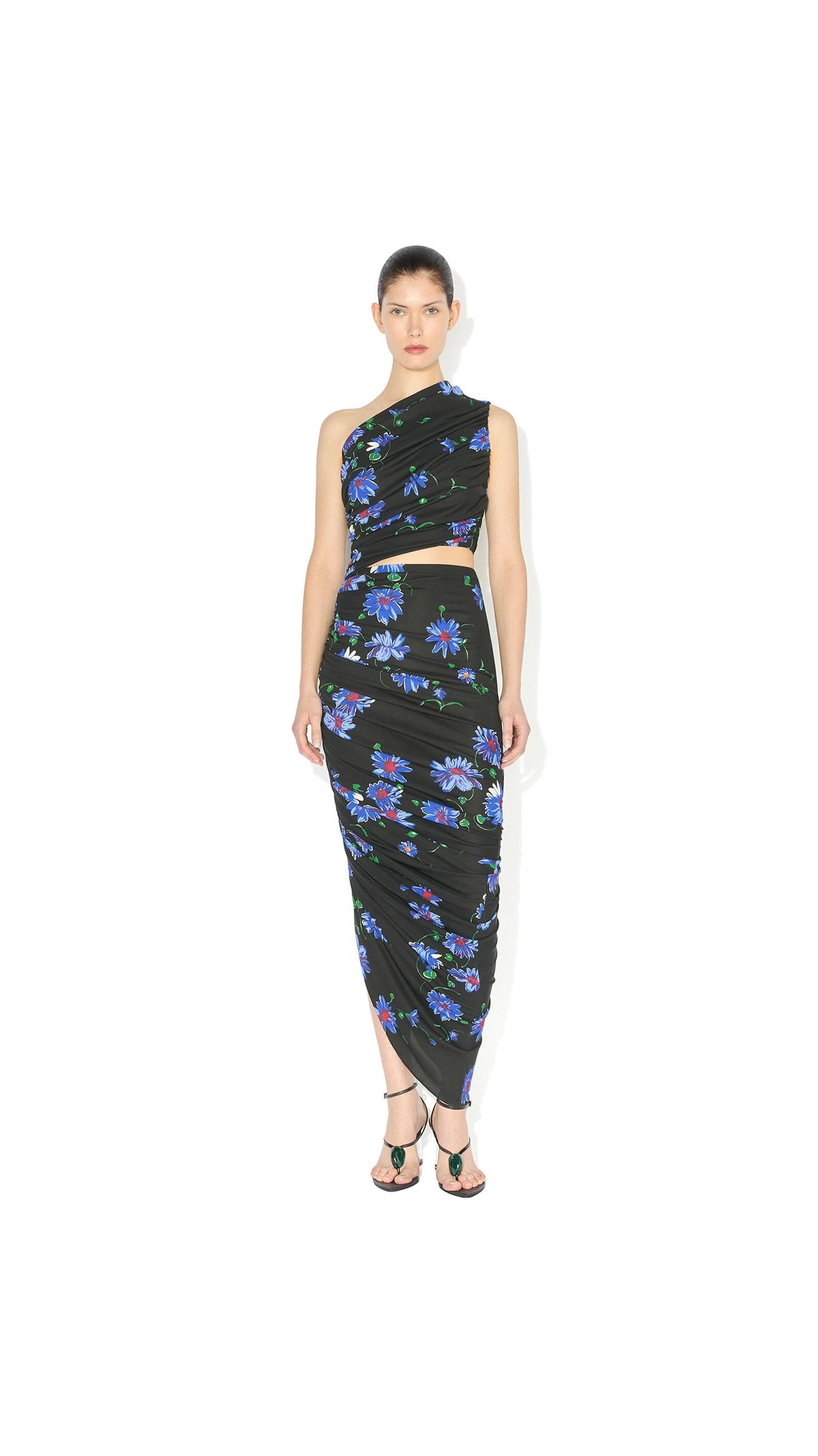 #color_black-blue