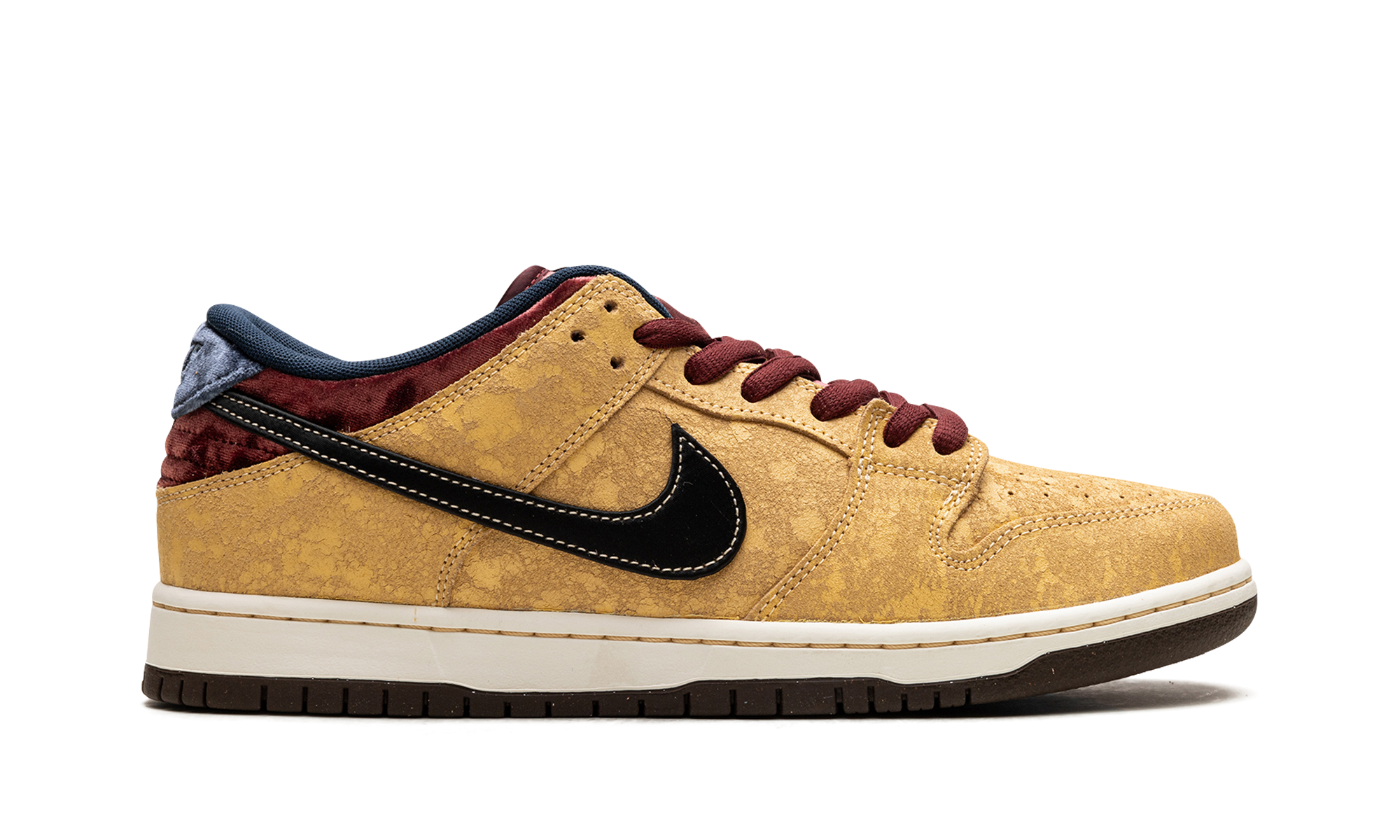 Nike SB Dunk Low City of Cinema