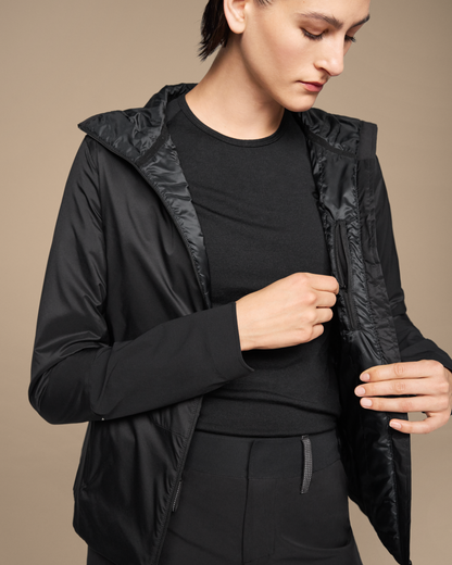 On Insulator Jacket Black (Women'S)
