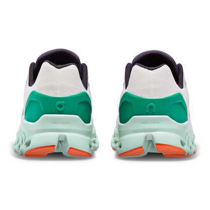 On Cloudstratus Undyed White Creek