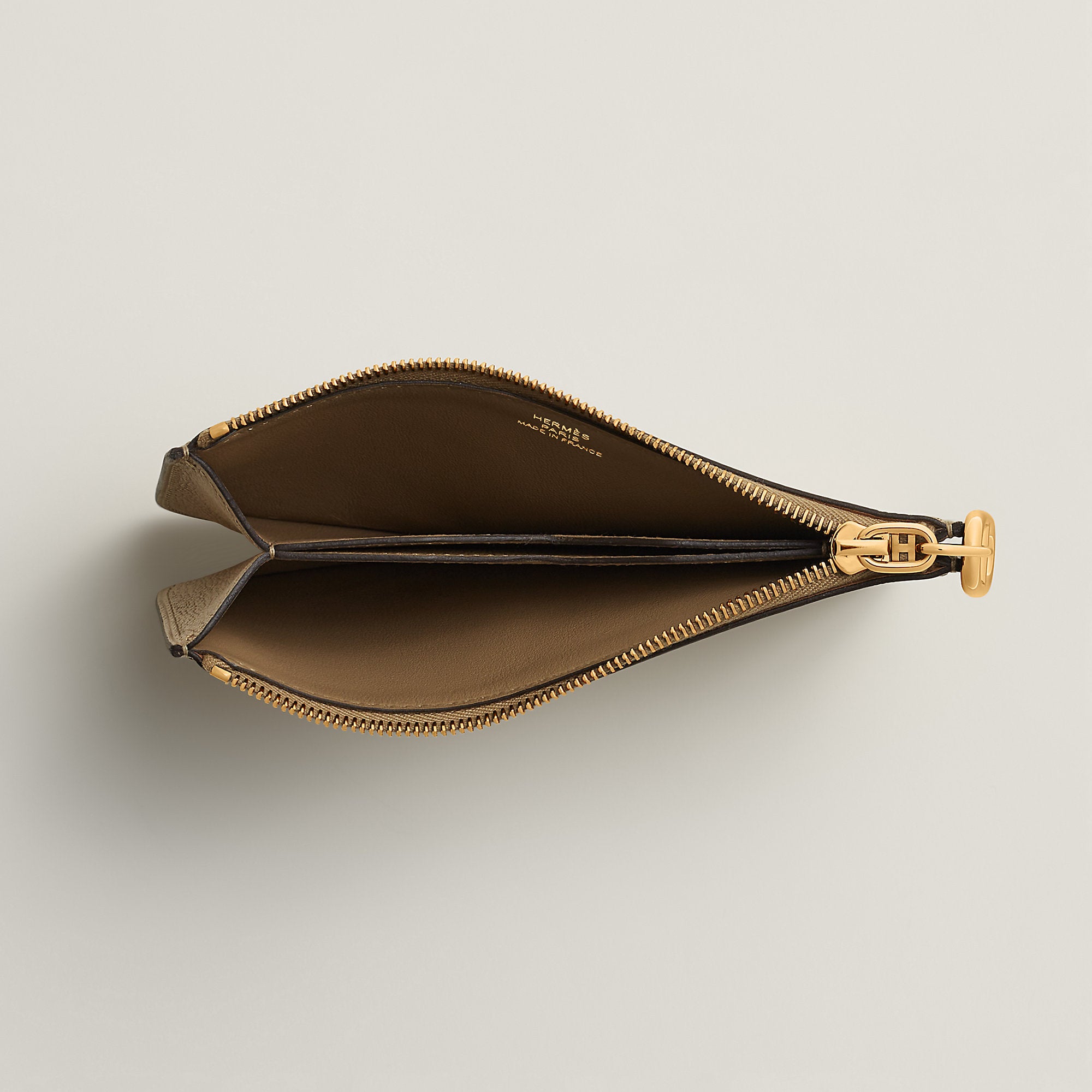  Hermes Zipengo Chaine D'Ancre Card Holder Bton