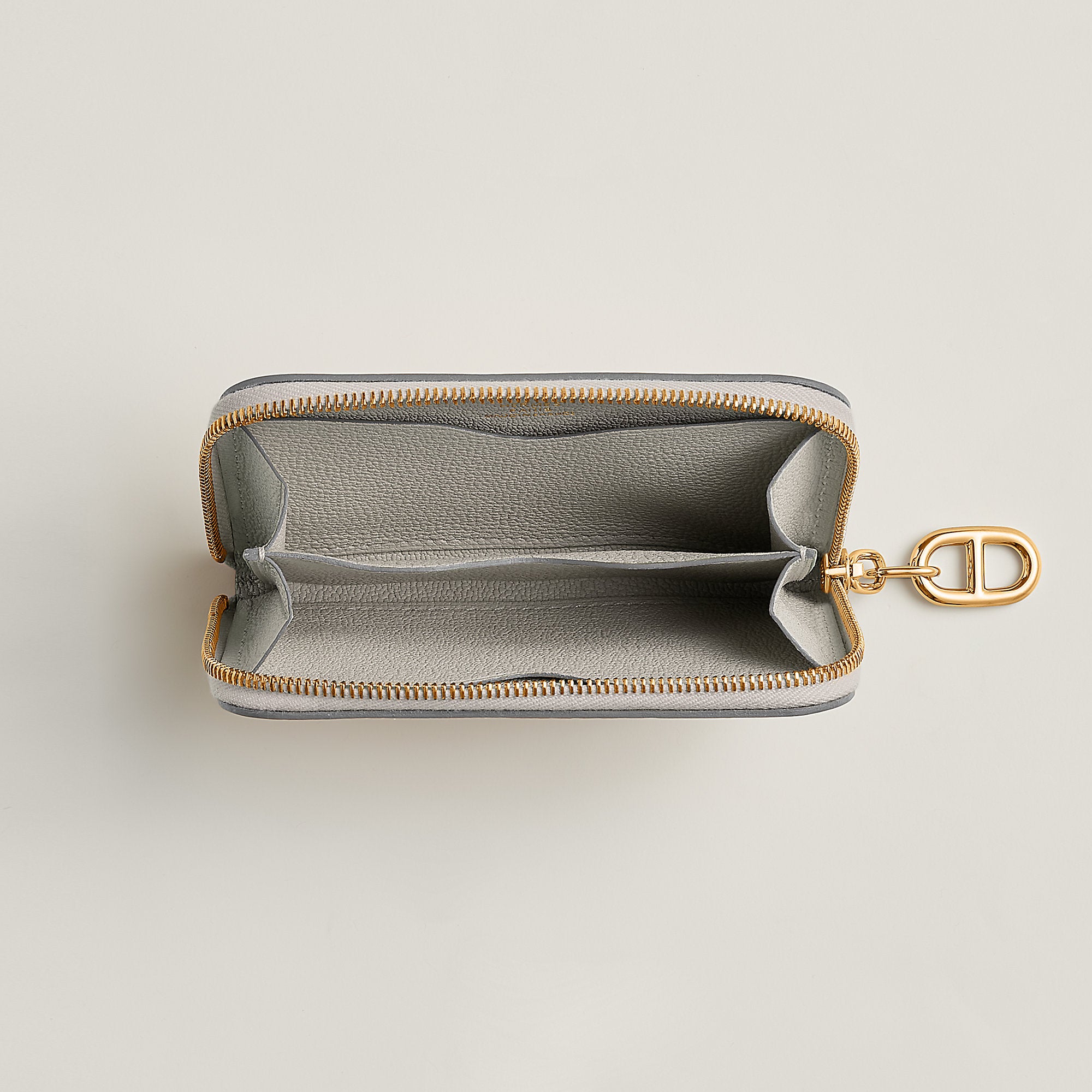  Hermes Zipengo Chaine D'Ancre Compact Card Holder Bton