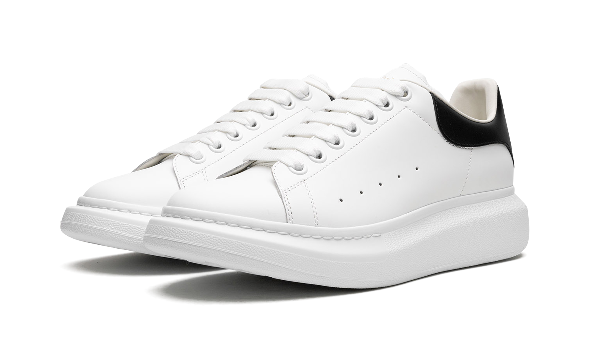Alexander McQueen Oversized White Black