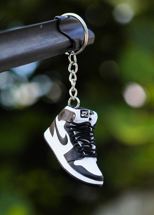 3D Sneaker Keychain Jordan 1 Mocha