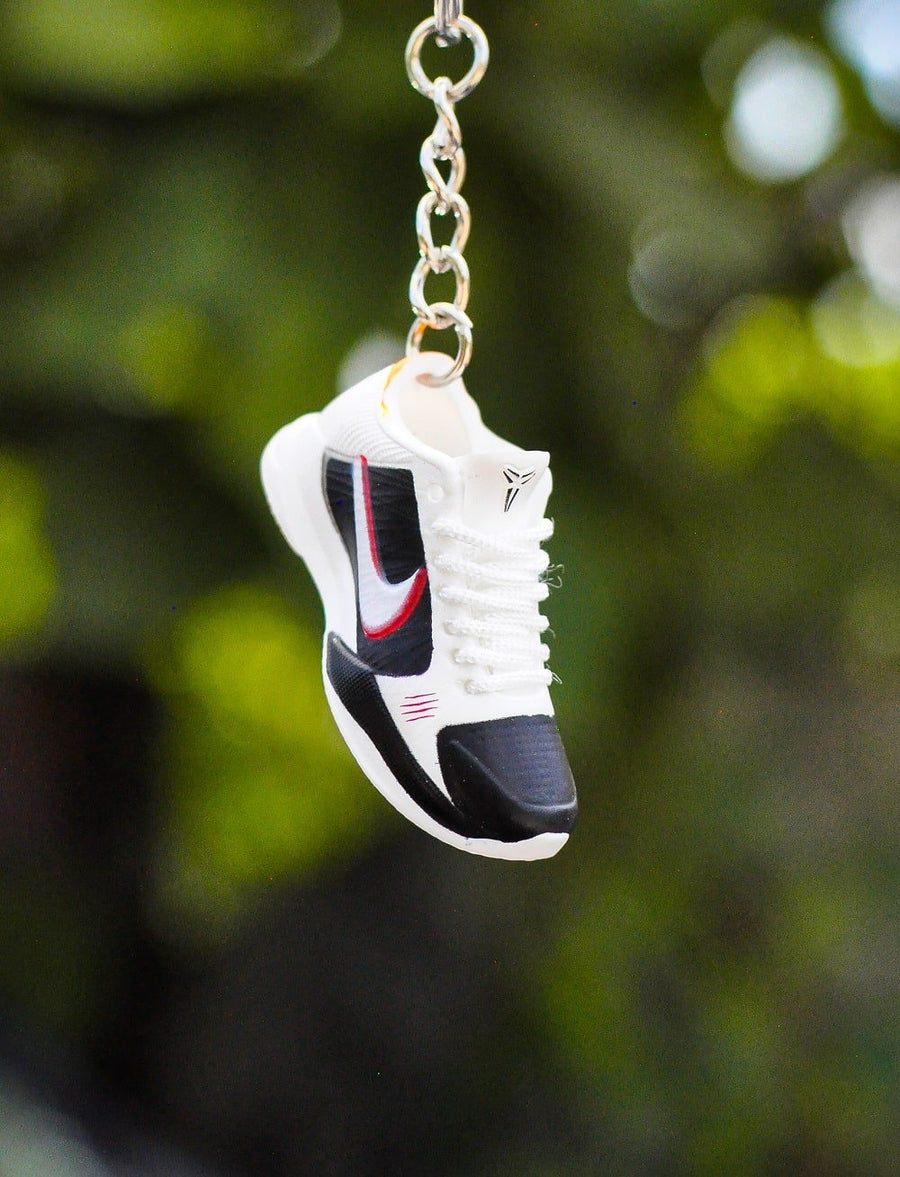 3D Sneaker Keychain Kobe 5 Bruce Lee White