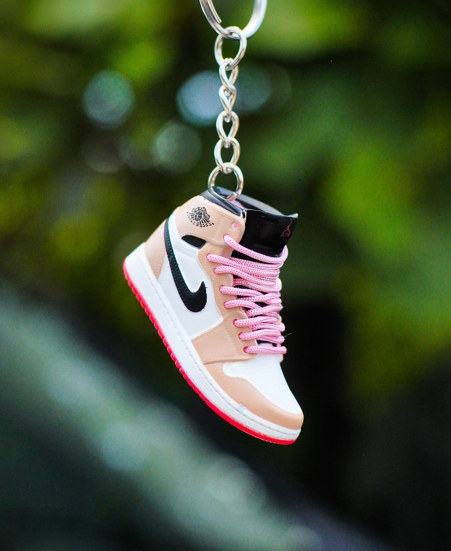 3D Sneaker Keychain AJ1 Mid Crimson Pink