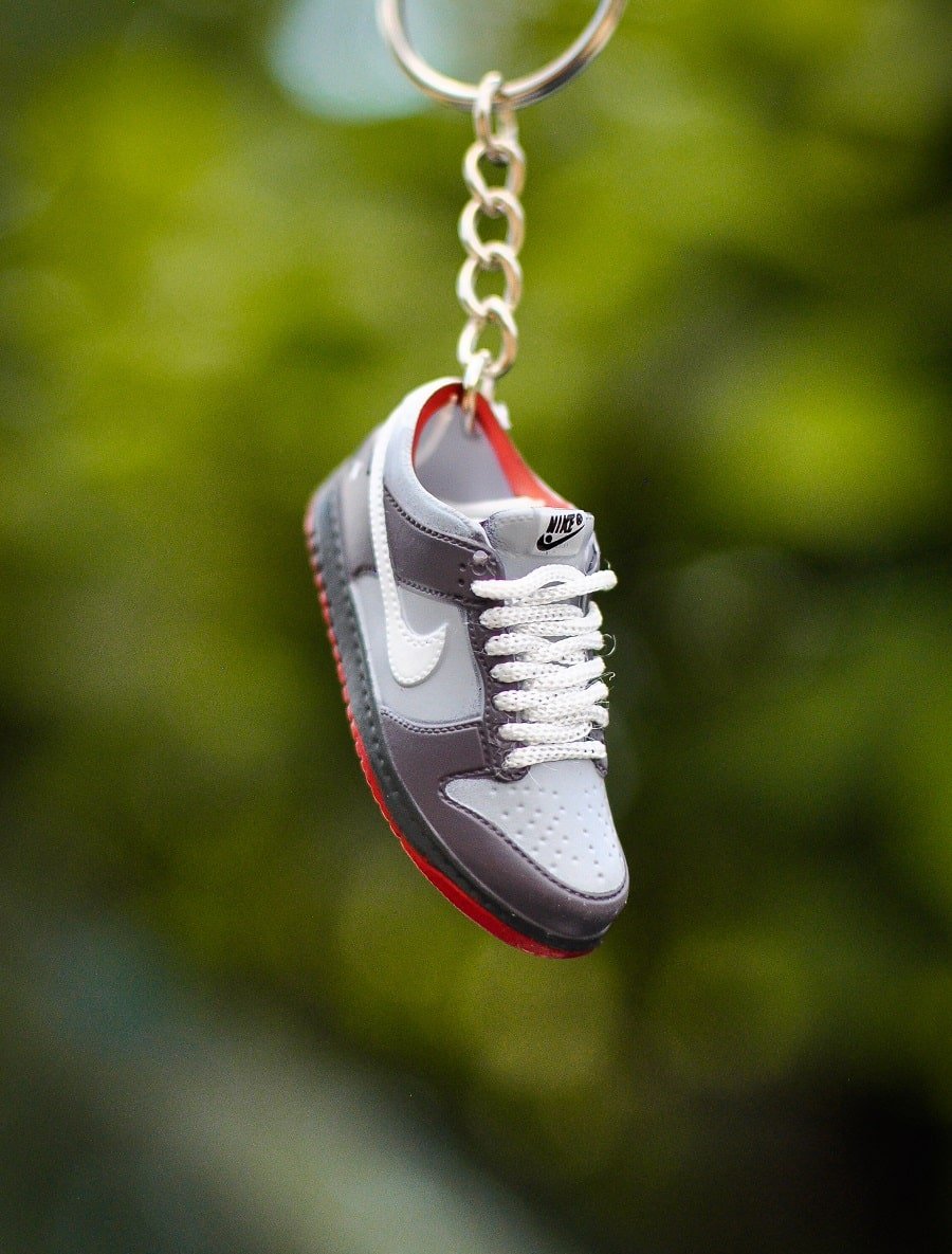 3D Sneaker Keychain Dunk Staple Pigeon NYC