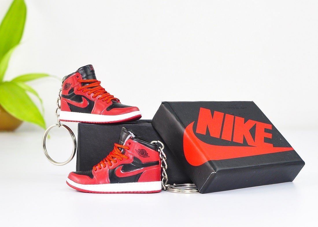 Jordan keychain with box