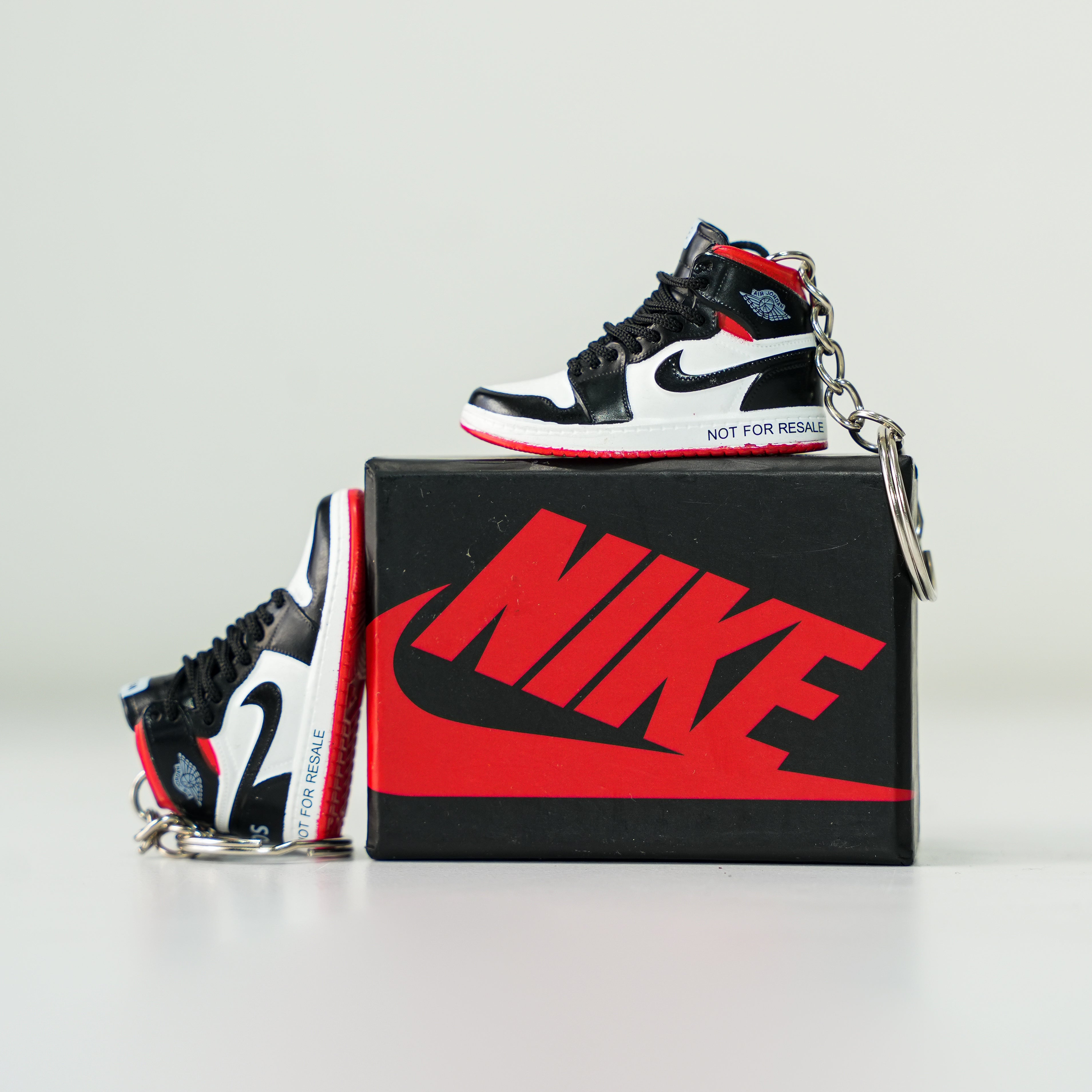 3D Sneaker Keychain With Box | Jordan keychain with box | Kicks Machine