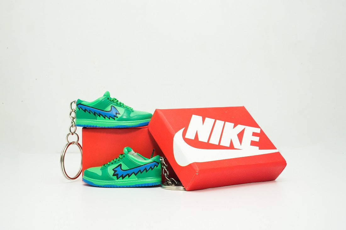 3D Sneaker Keychain With Box | Jordan keychain with box | Kicks Machine