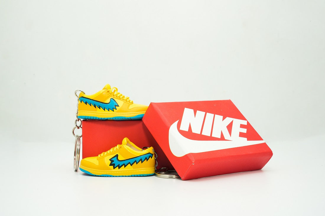 3D Sneaker Keychain With Box | Jordan keychain with box | Kicks Machine