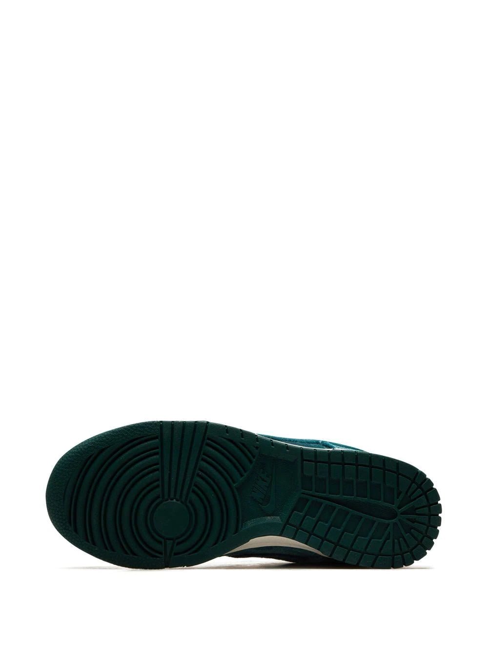 nike dunk low green velvet