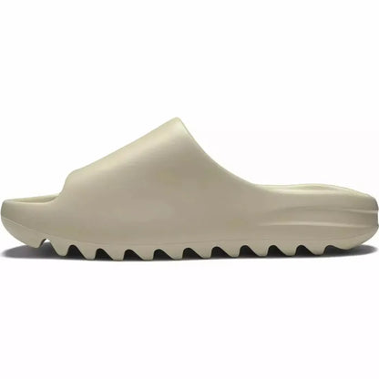 Yeezy Slide "Bone"
