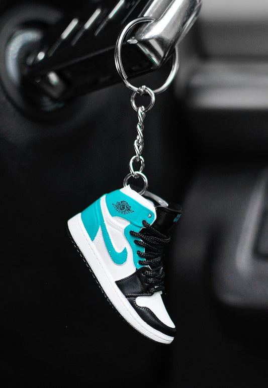 3D Sneaker Keychain AJ1 Mid Igloo