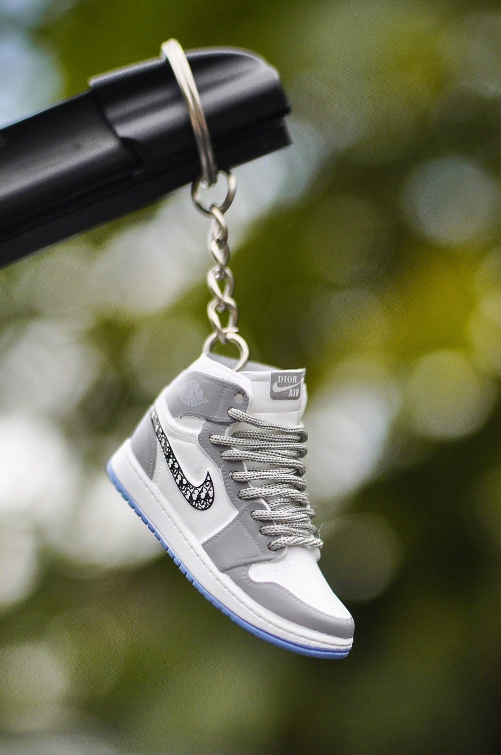 3D Sneaker Keychain Dior high