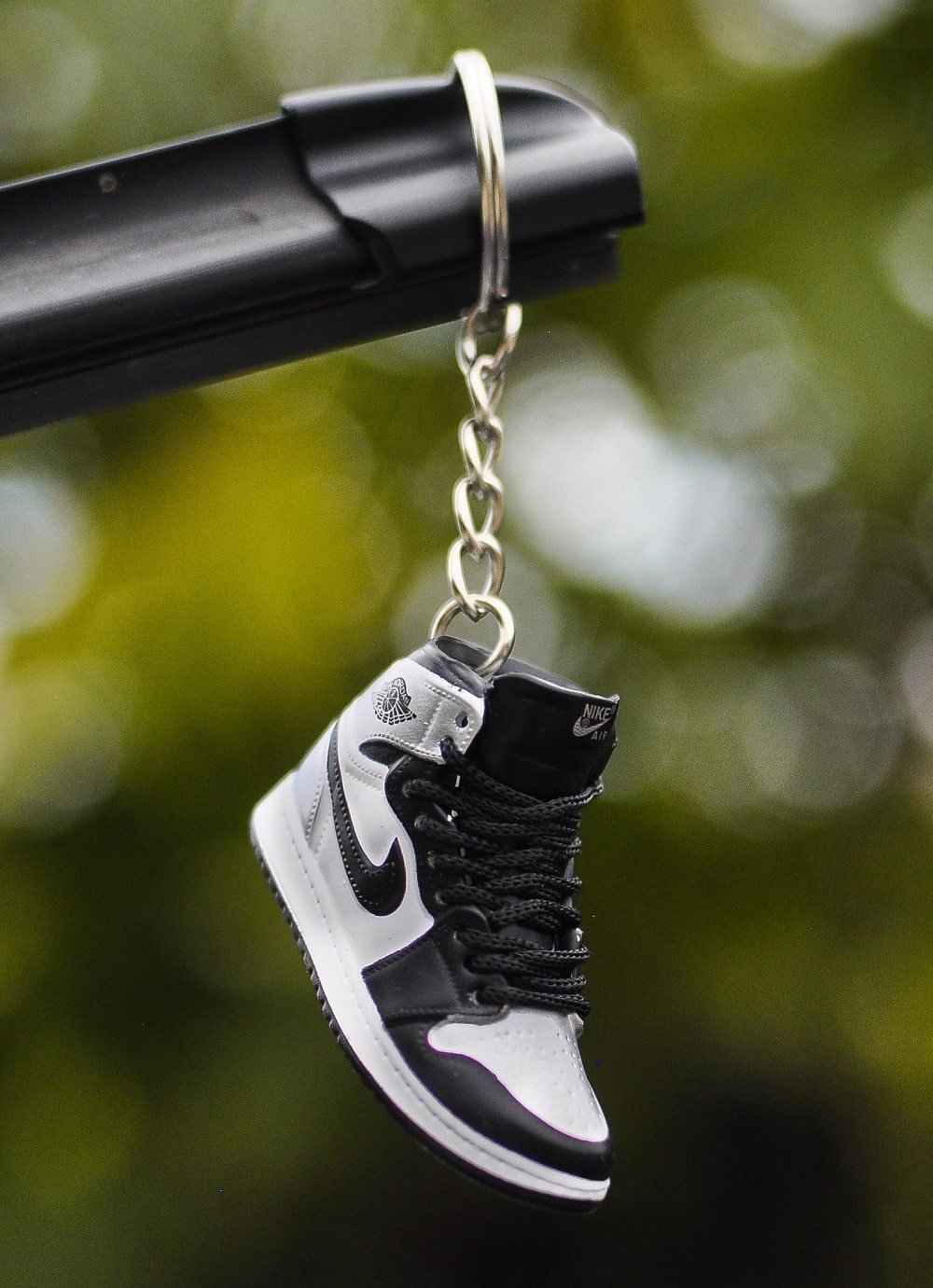 3D Sneaker Keychain AJ1 SILVER TOE HIGH