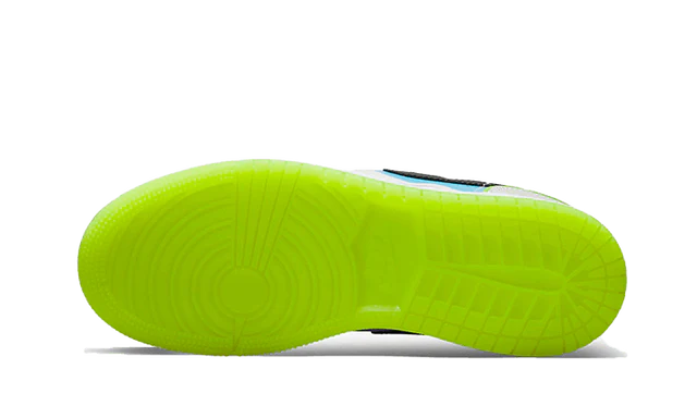 Air Jordan 1 Low SE Warped Swoosh