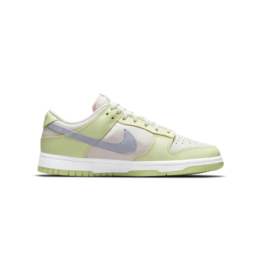 dunk-low-light-soft-pink