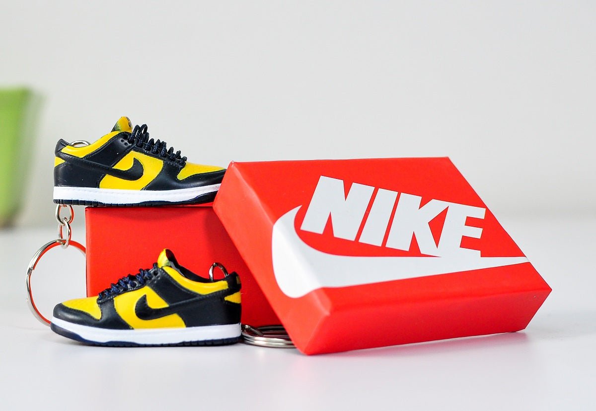dunk keychain with box