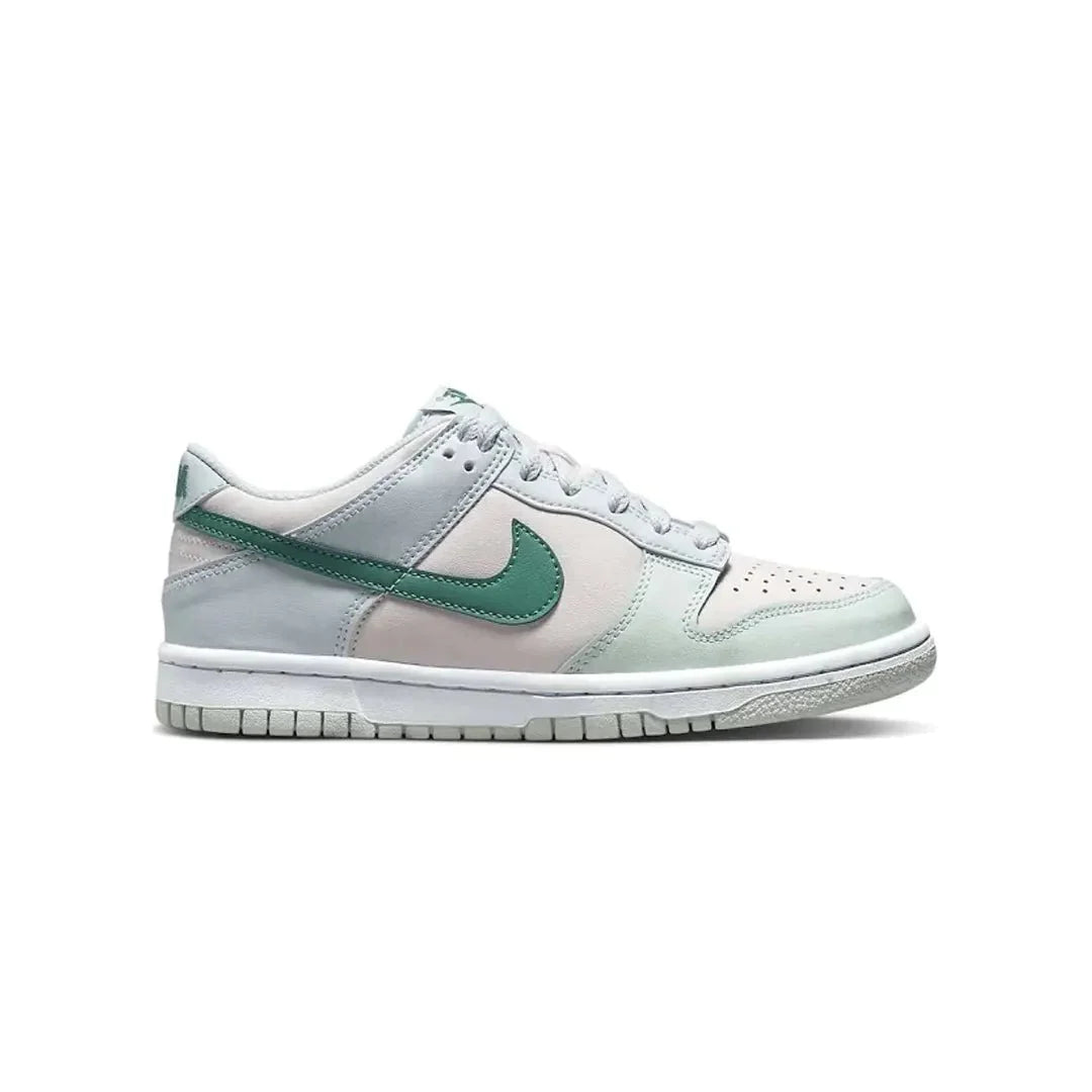 nike dunk low mineral tealgs