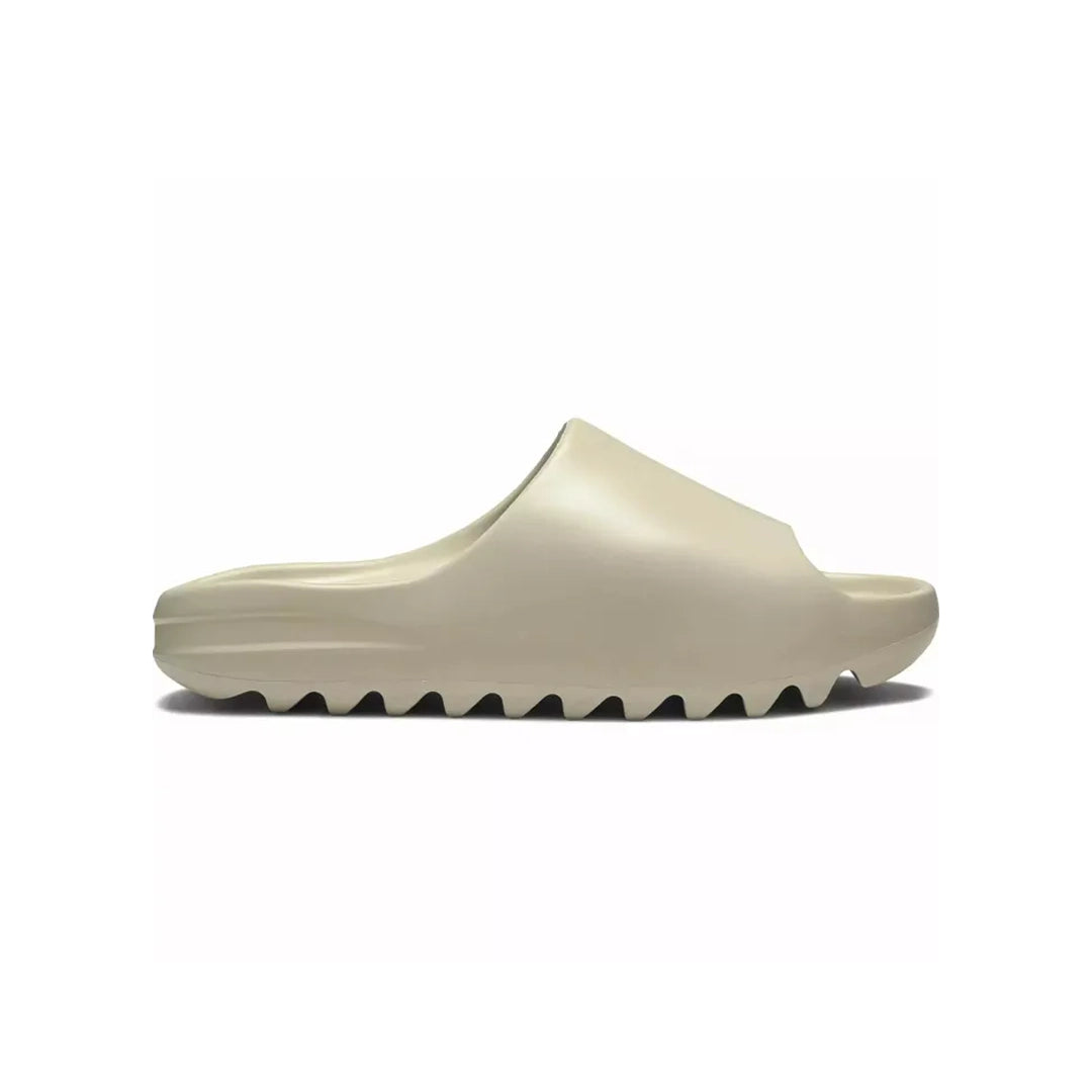Yeezy Slide "Bone"