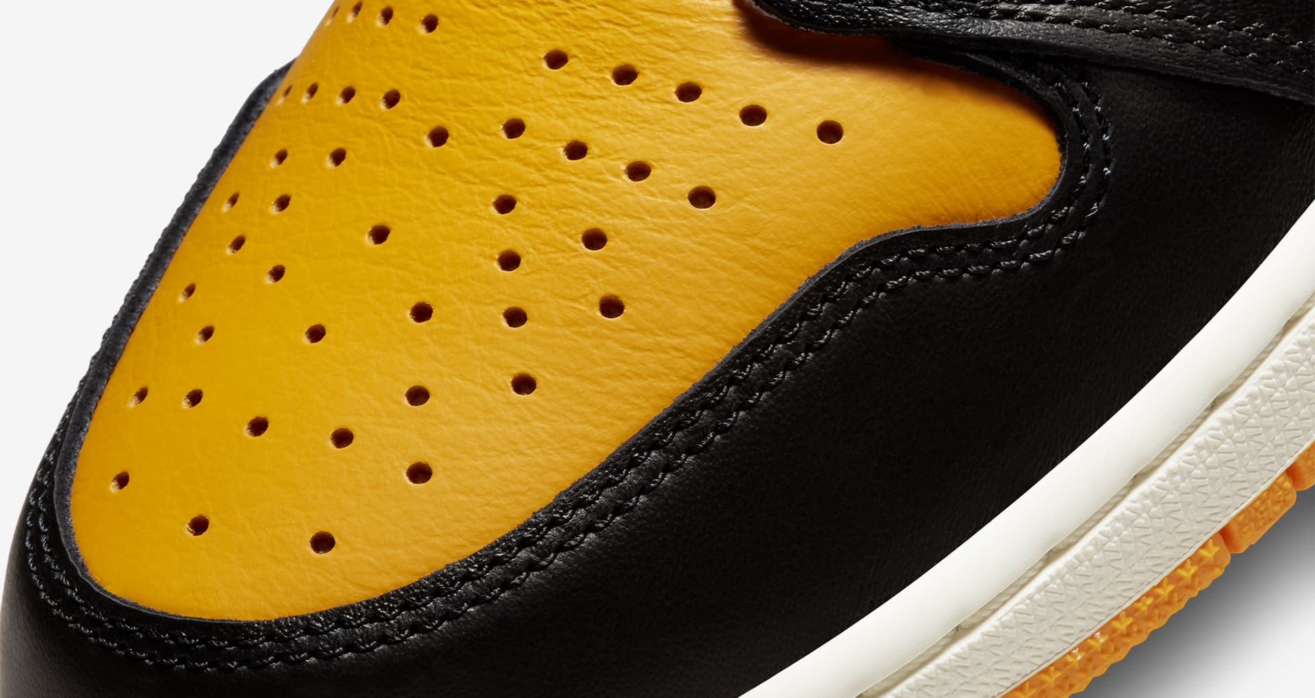 air jordan 1 high taxi yellow toe