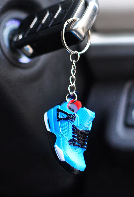 3D Sneaker Keychain AJ4 Tavis