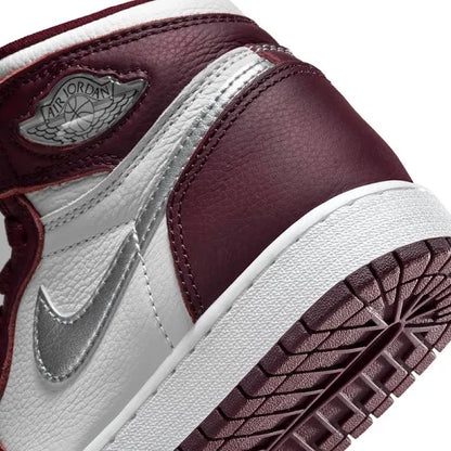 Air Jordan 1 Retro High 'Bordeaux' Sale