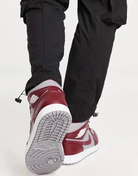air jordan 1 mid cherrywood red
